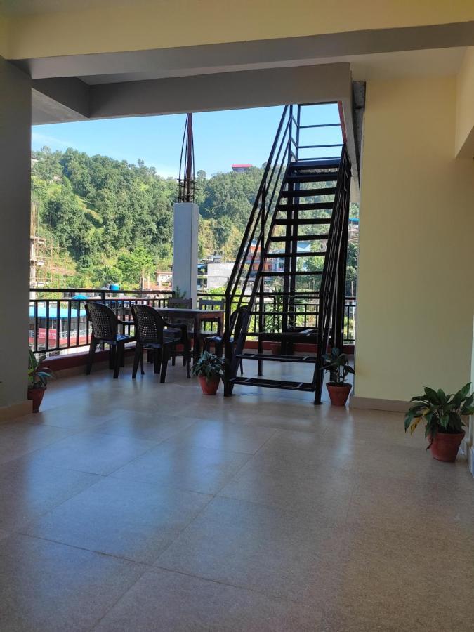 Hotel Green Hill View Pokhara Zewnętrze zdjęcie