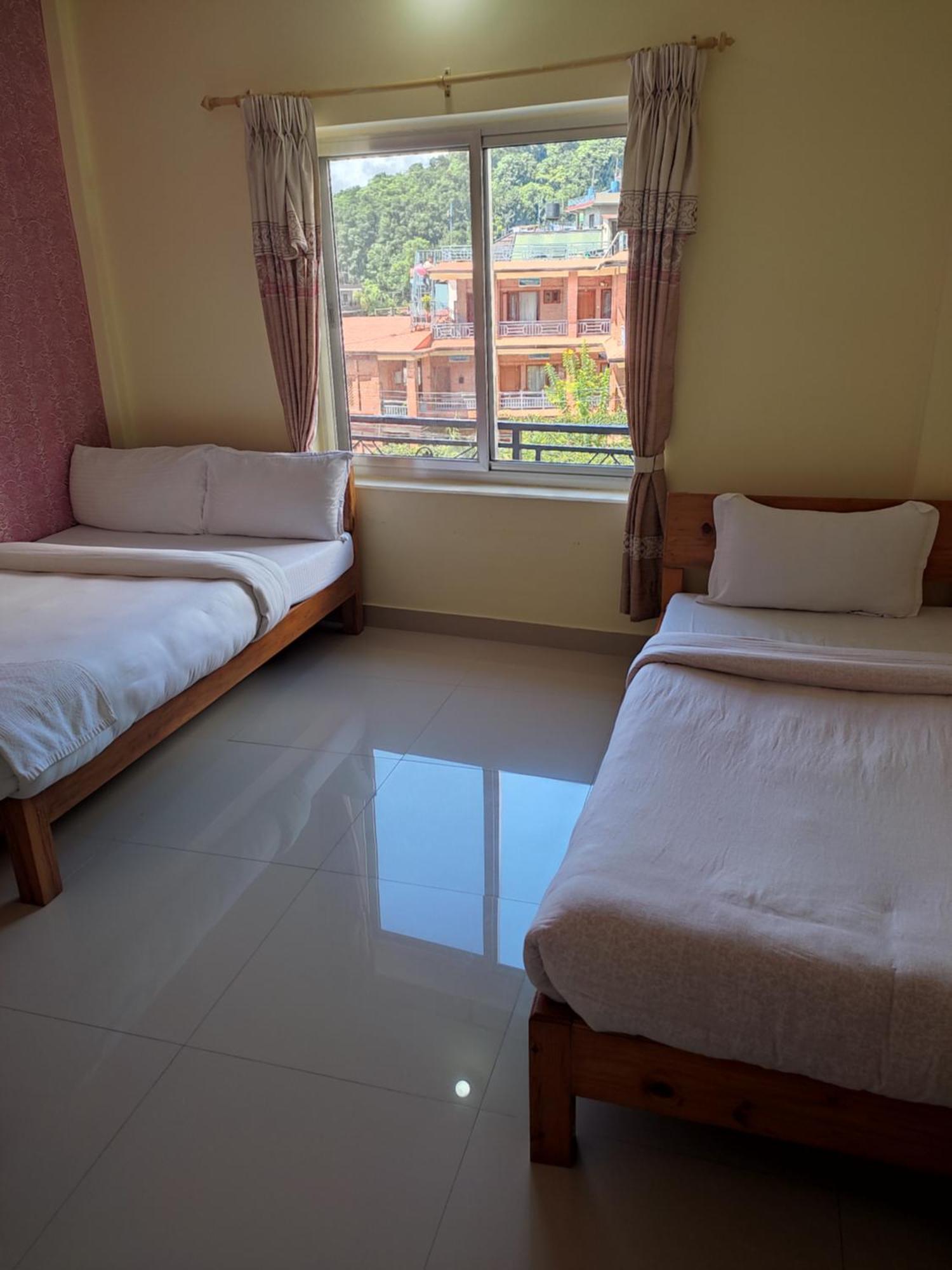 Hotel Green Hill View Pokhara Zewnętrze zdjęcie